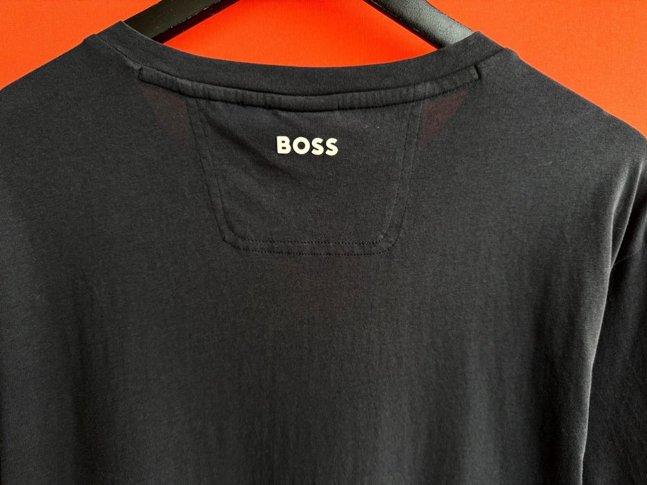 HUGO BOSS Оригінал чоловіча футболка розмір XL