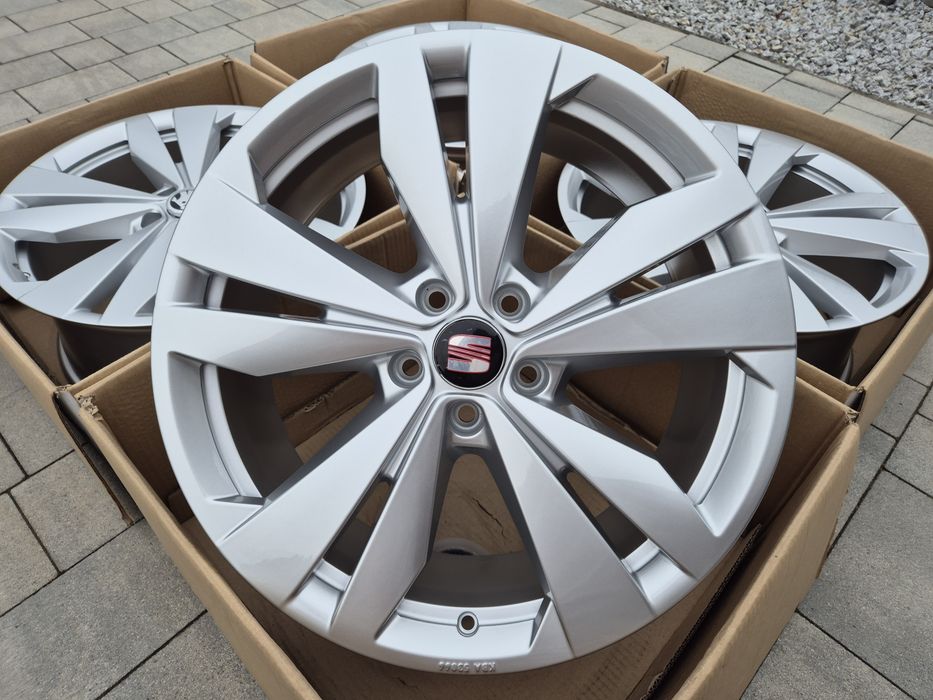 Felgi 19" 5x112 Maxion OEM Skoda Octavia Superb Kodiaq Karoq Srebrne Nowe | #VWR19S