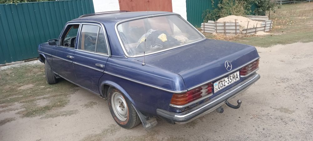 Продам мерседес w123