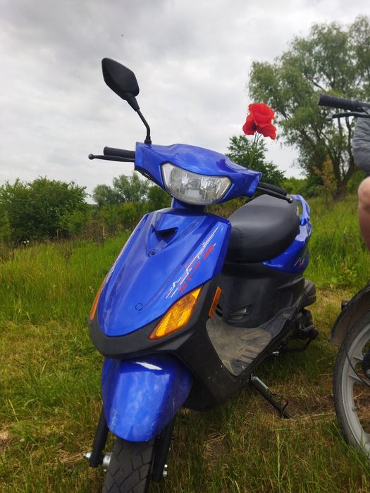 Скутер spark SP 125-15