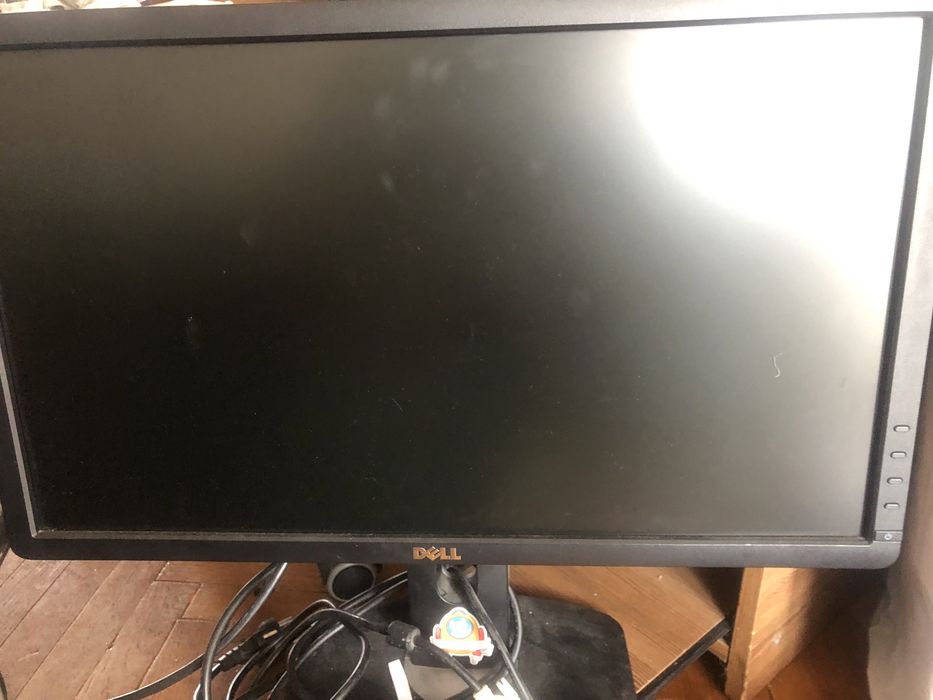 Монітори різних діагоналей та марок