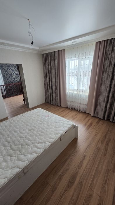 Продаж будинку м Тараща в сучасному ремонті