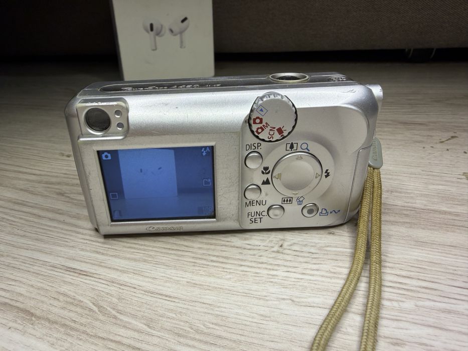 Цифровой фотоаппарат Canon powershot A420