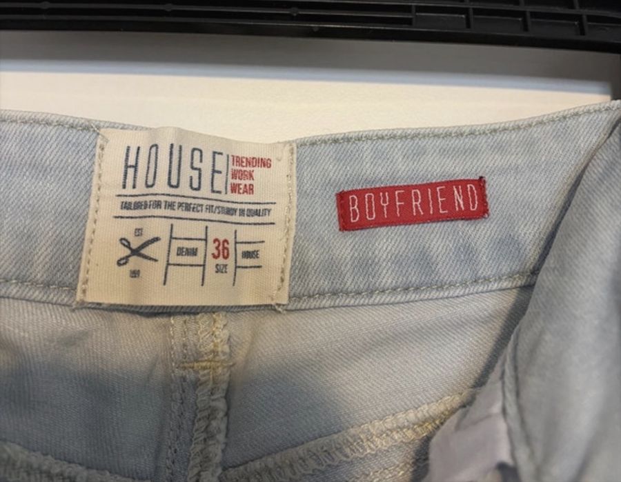 spodnie jeansowe boyfriend z dziurami House 98% bawełna!