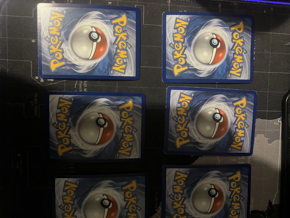 Karty Pokemon orginalne