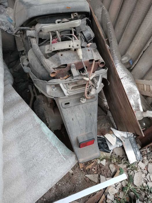 Продам скутер SUZUKI