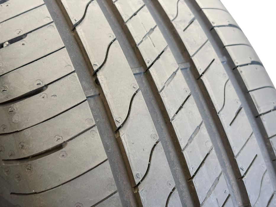 215/55/17 GOOD YEAR Efficient Grip Performance 2 98W XL 25 ROK