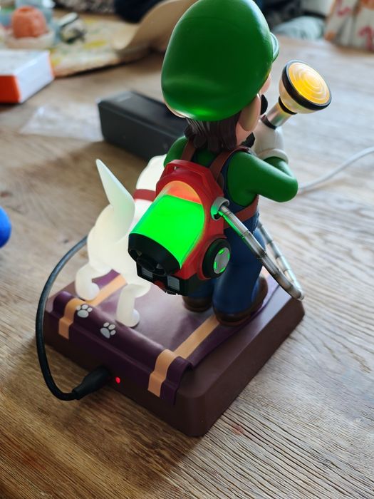 Figurka / Lampka Luigi's mansion