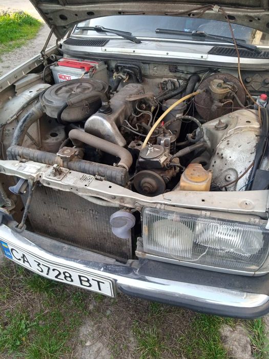Mercedes-Benz 240D