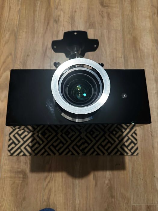 Projektor Sim2 Nero 20TH