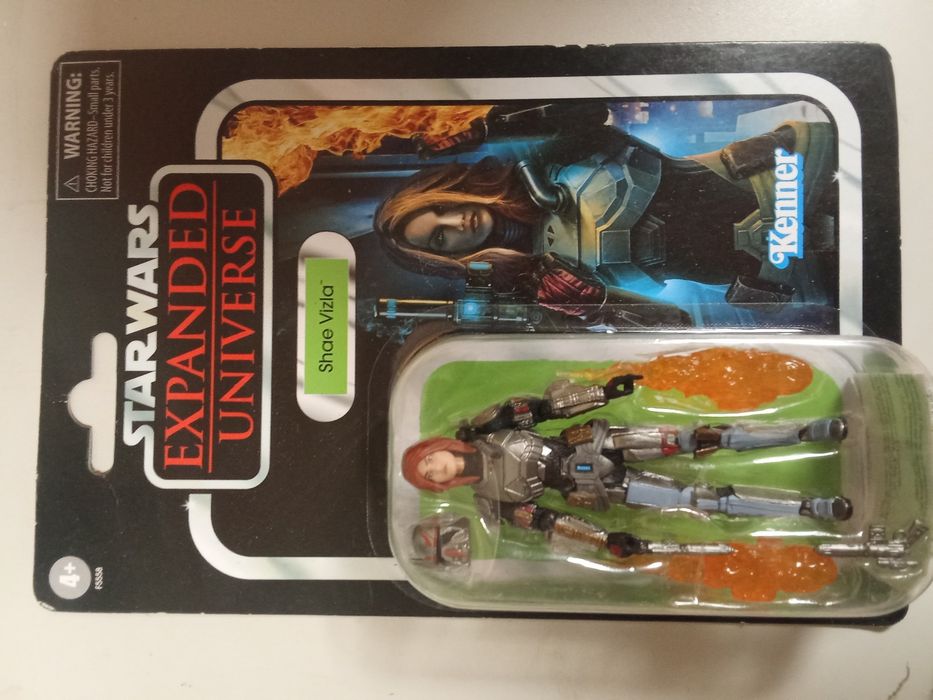 Vendo colecção de bonecos  do StarWars
