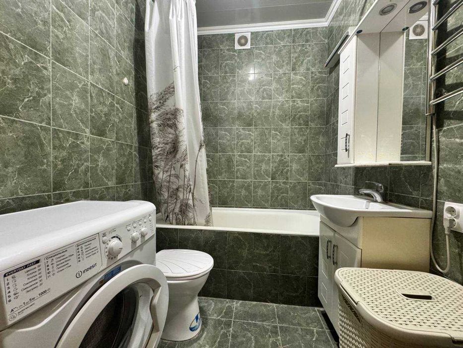 Без% Продаж квартири Чабани Центр 50м2
