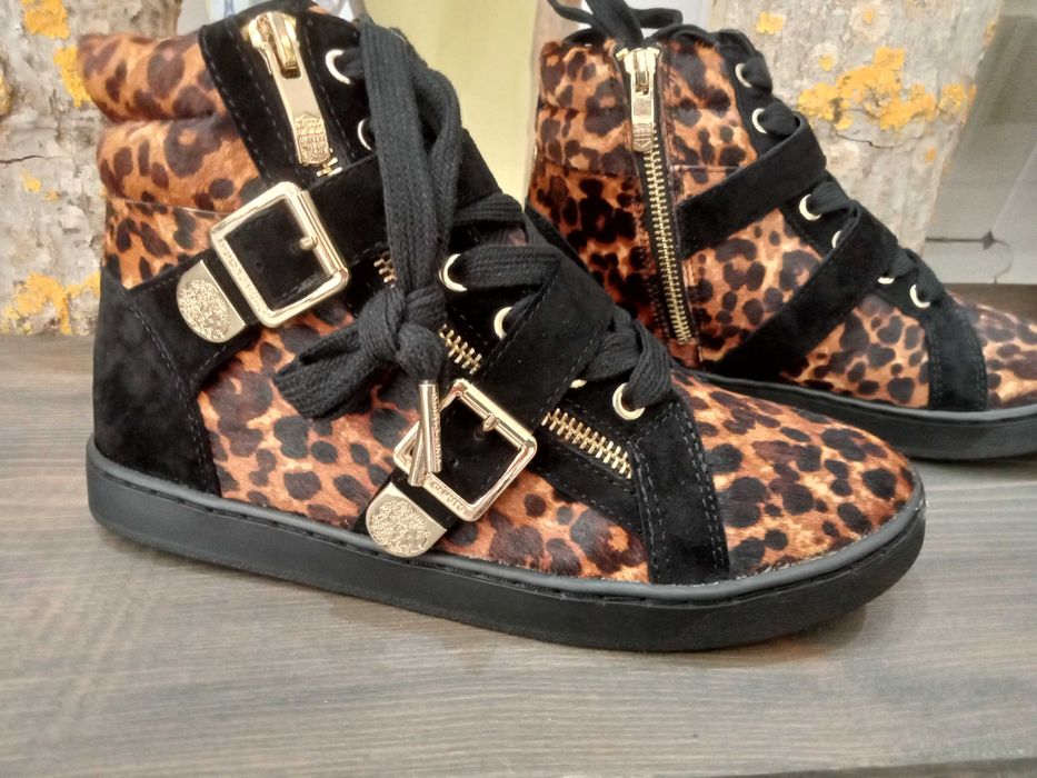 ténis bota em pele genuína