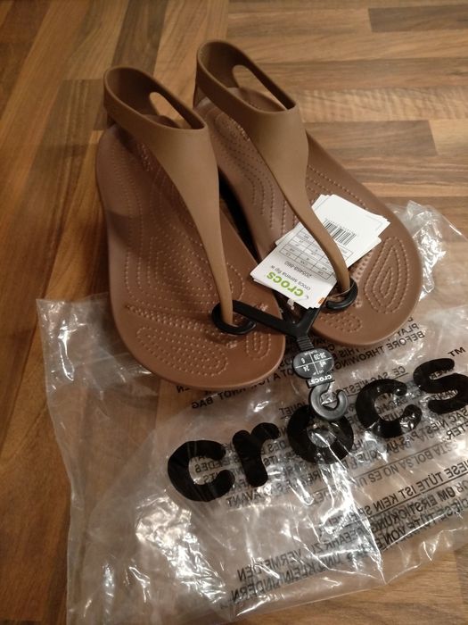 Crocs Serena Flip W9 39-40