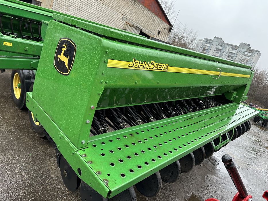 Сеялка John Deere 455 Джон дир