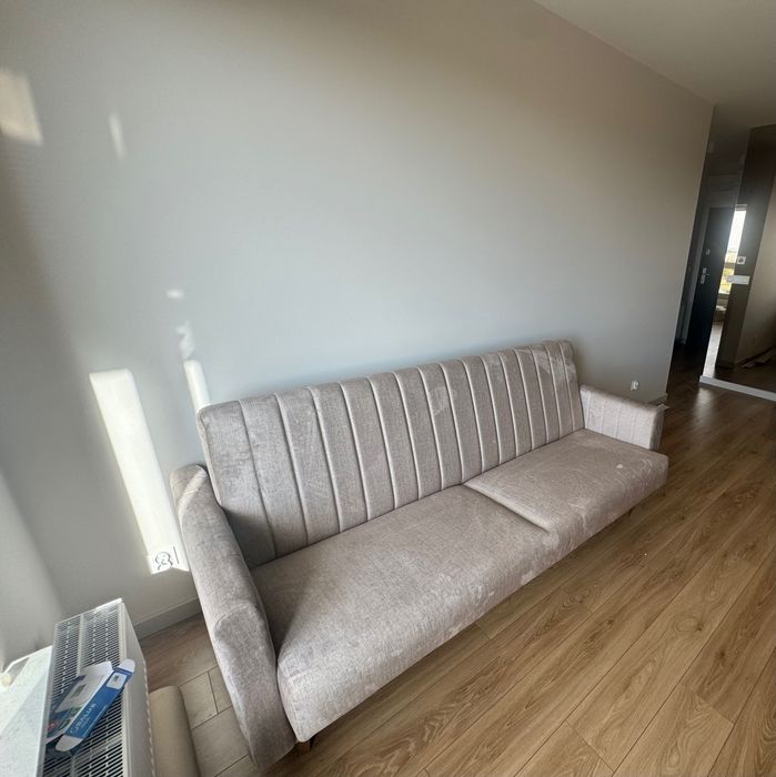 Wynajmę mieszkanie 2 pokoje ( cena z garażem)