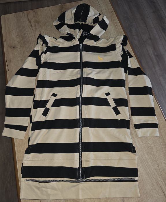 Nowa Bluza Na zamek Mashmnie 140/146cm Poszukiwana