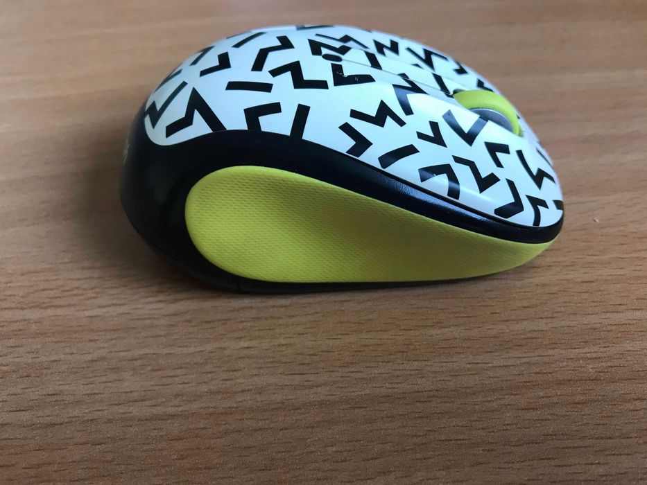 Logitech M325c Wireless Mouse64553328784771123