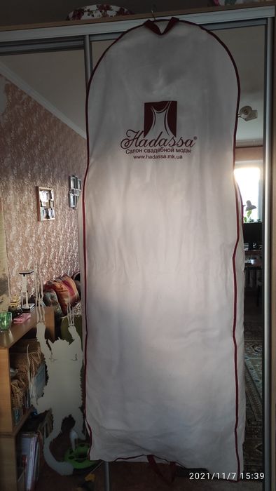 весільна сукня (з дуже гарною енергетикою, вже 7 років разом щасливі)