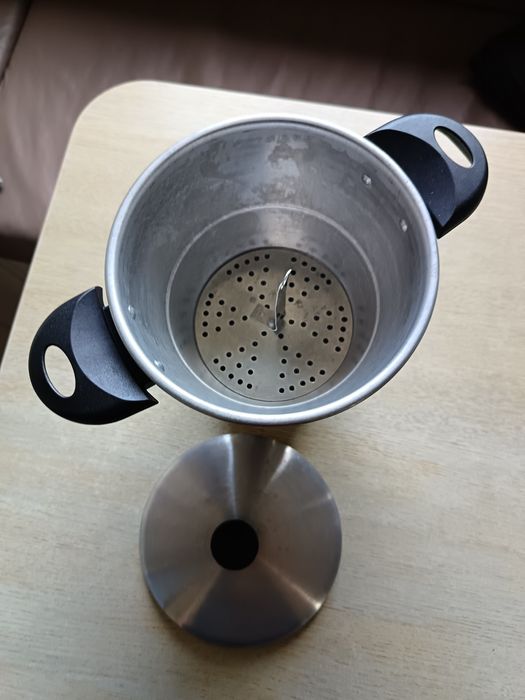 Cuscuzeira pouco usada