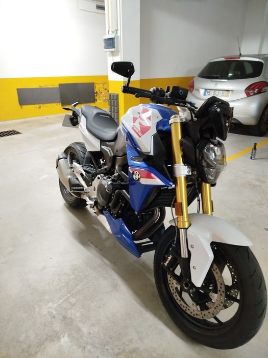 BMW f 900 R sport