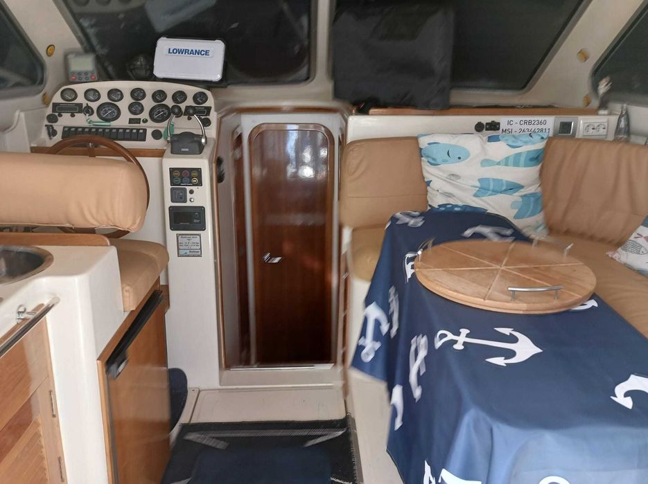 Barco de recreio Rodman 900, excelente. Equipado para a pesca ludica.