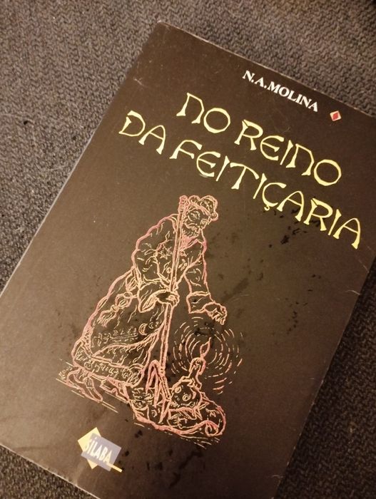 No reino da feitiçaria - N. A  Molina