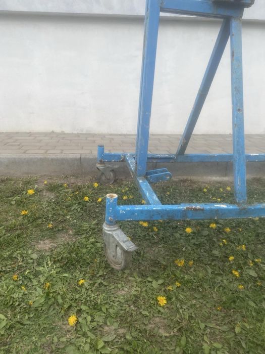 Ручний дровокол колун