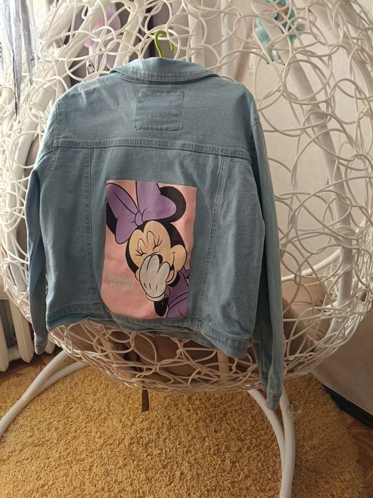 Джинсова куртка Minnie mouse на зріст 134