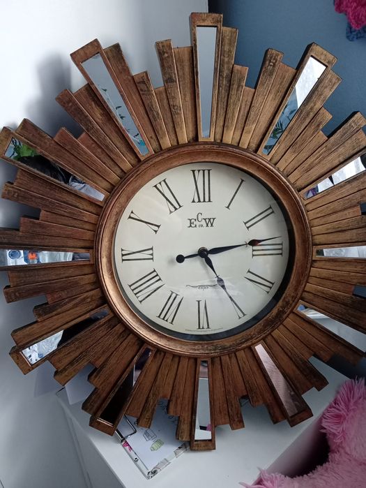 Zegar ścienny piękny