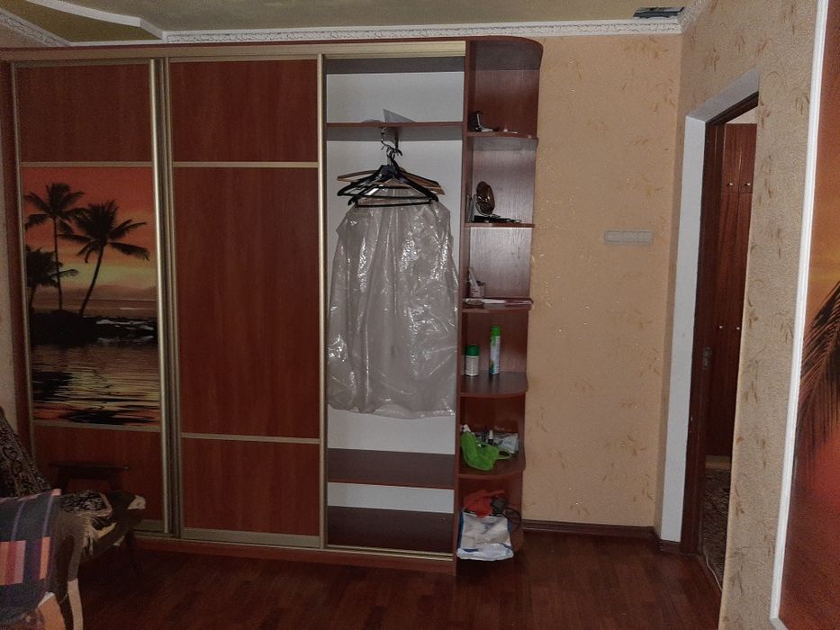 Здаю кімнату в 3-кімнатній квартирі на Борщагівці.