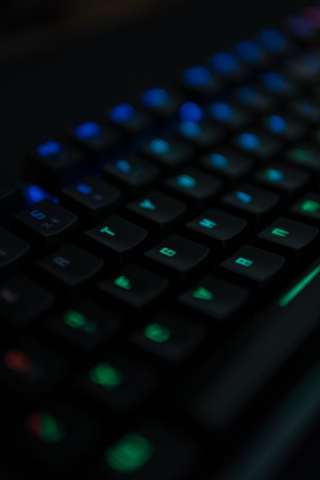 Teclado Mecânico KROM Kernel (Switches Vermelhos) - Como Novo64283792129281124
