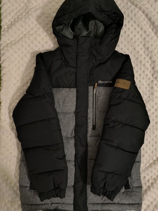 Продам куртку дитячу Outventure