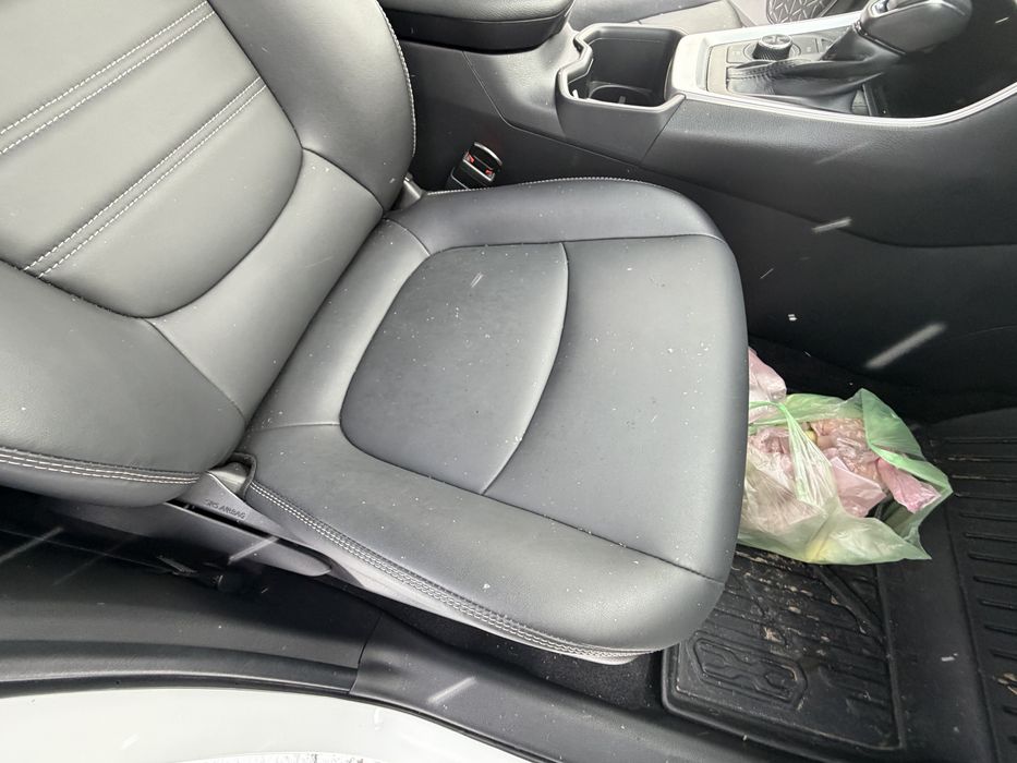 Продам Toyota RAV 4 Гибрид 2023г.