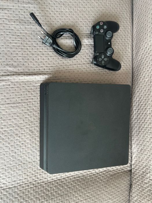 PS4 slim 500Gb + Dualshock