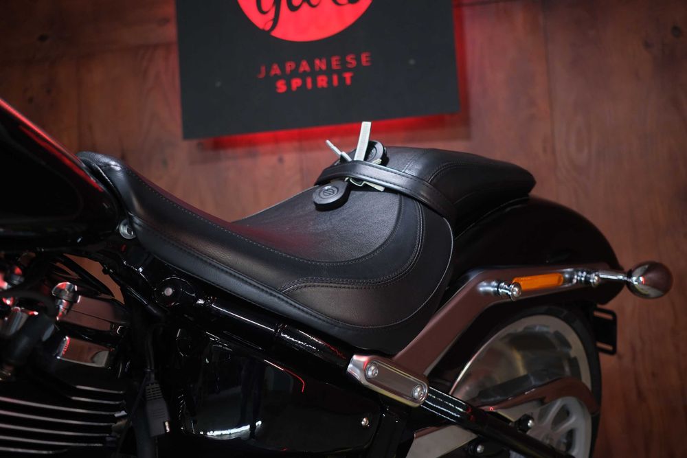 Harley-Davidson Fat Boy 107 із Японії