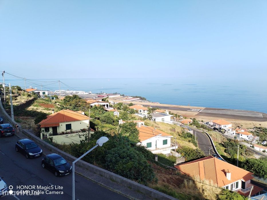 Apartamento T2 Mobilado para Arrendamento – Santa Cruz, Madeira
