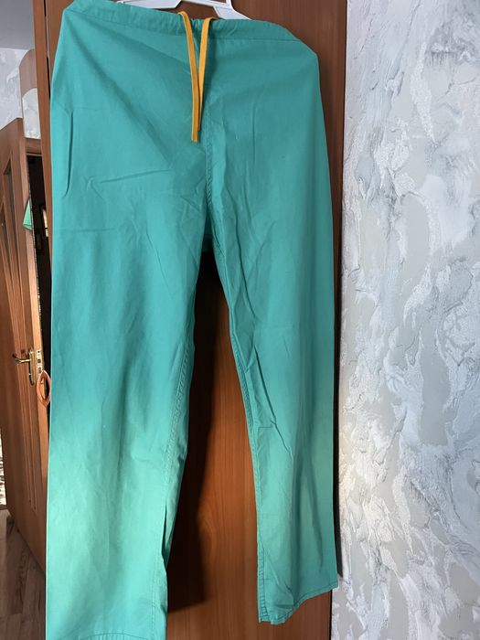 Хірургічний костюм.