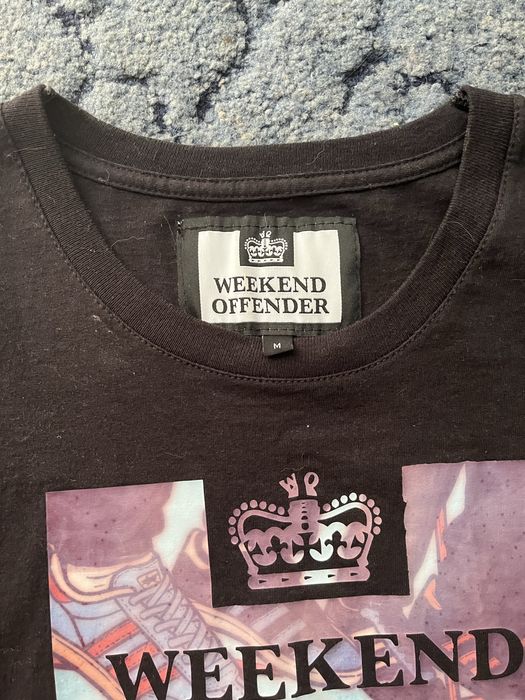 Продам Футболку weekend offender