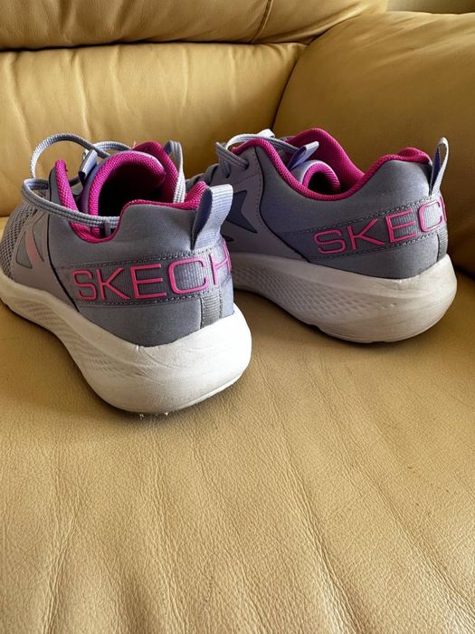 Продам кросмовки кеды Skechers 23см