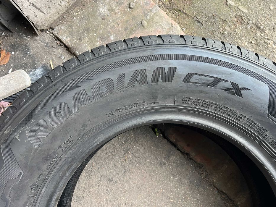 Komp. Opon Nexen 215/75R16 C Demo