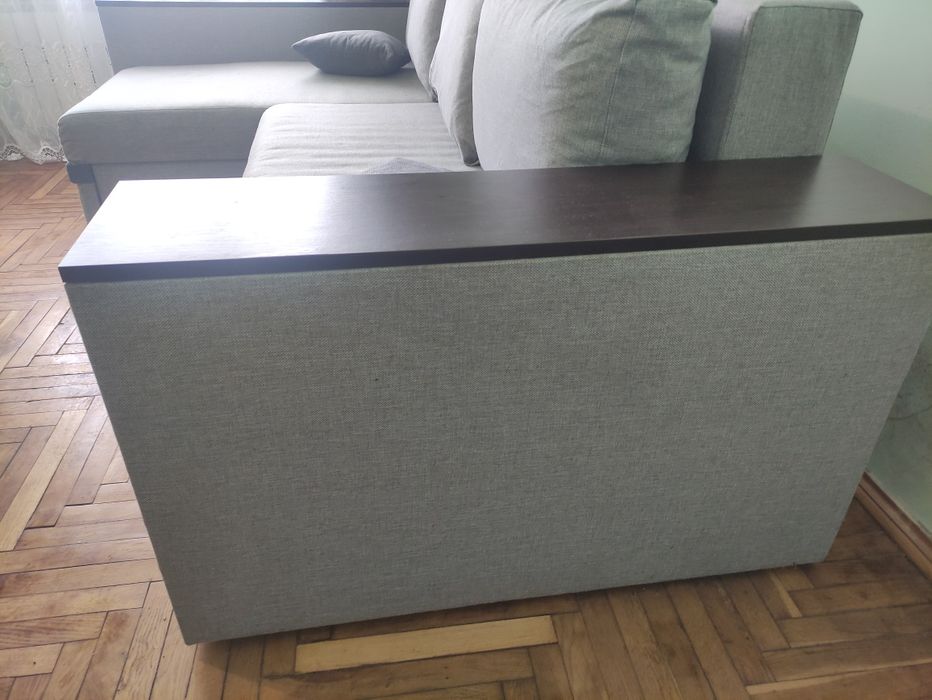 М'які меблі,  куток для вітьльні