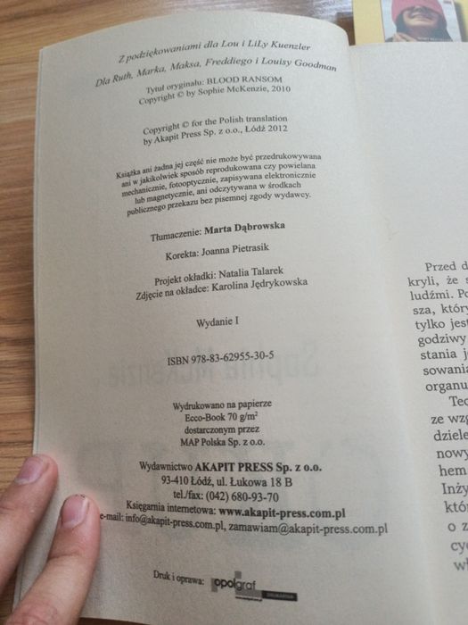 Okup - młodzieżowa książka fantazy- McKenzie