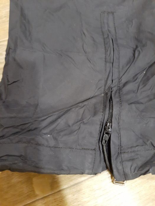 Продам спортивный костюм