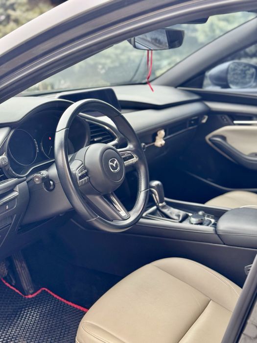 Продам Мазда 3(хетчбєк)