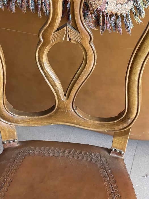 8 Cadeiras de sala