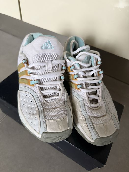 Кросівки adidas р35