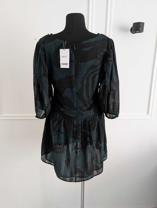 zwiewna mini sukienka we wzory z dekoltem V, XL – nowa