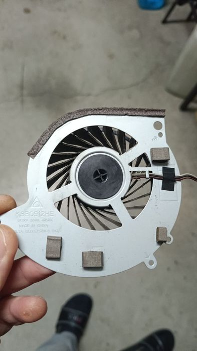 PS4 500gb ventoinha