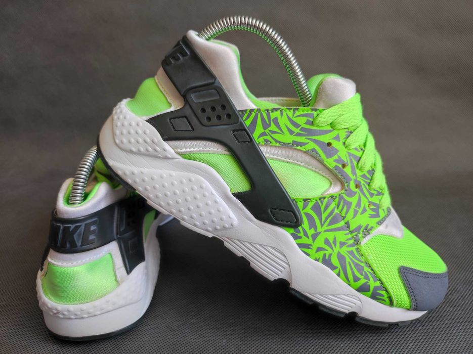 - NIKE Huarache Run Print GS - Buty do biegania r. 38/39-40 / 24,6 cm